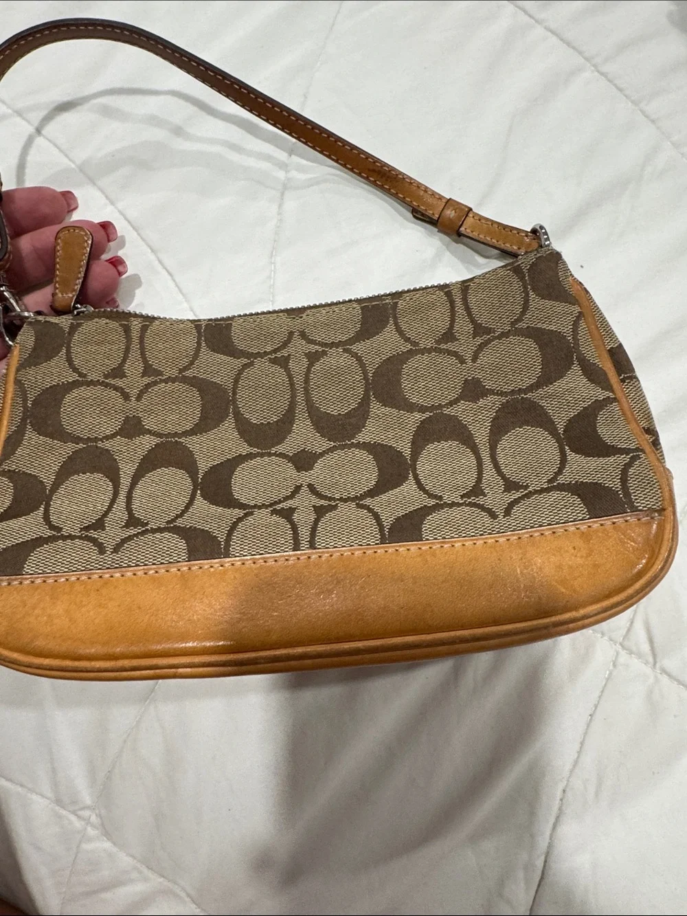Coach Tan Signature Canvas Shoulder Bag - Picture 2 of 6